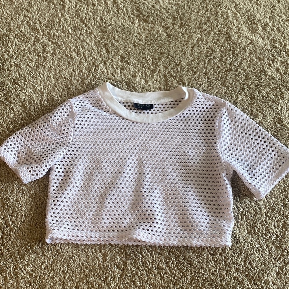 TOPSHOP WHITE MESH CROP WORKOUT TOP SIZE 4